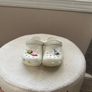 CROCS Kids White Sandals with Colorful Charms